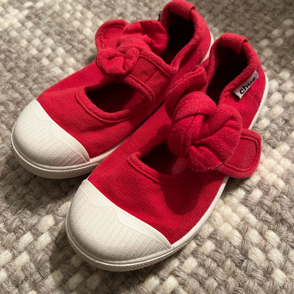 Chus red Mary Janes with bow